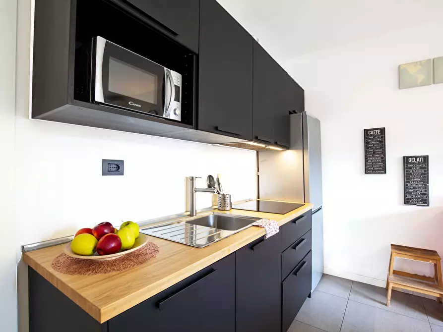 Immagine 16 di Appartamento in affitto  in Via Luigi Mercantini a Milano