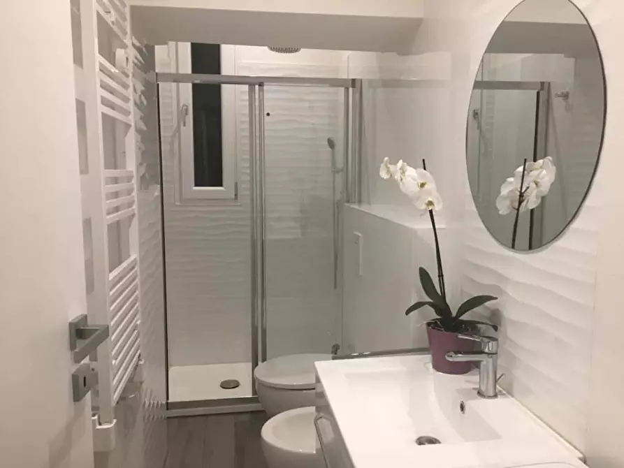 Immagine 8 di Appartamento in affitto  in Via Achille Maiocchi12 a Milano