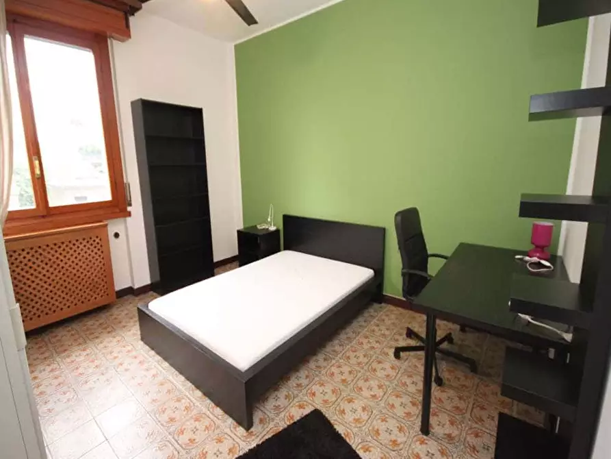 Immagine 9 di Camera in affitto  in Via Sebastiano Veniero38 a Milano