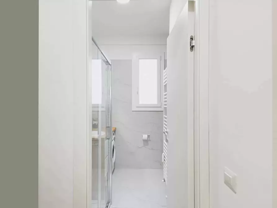 Immagine 32 di Appartamento in affitto  in Viale Col di Lana6a a Milano