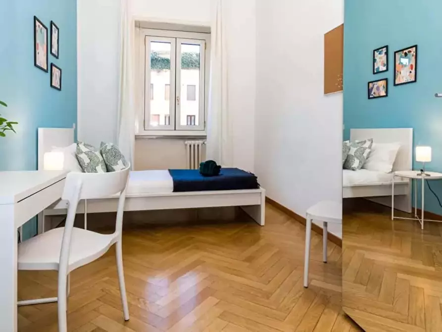 Immagine 18 di Appartamento in affitto  in Via Santa Croce a Milano