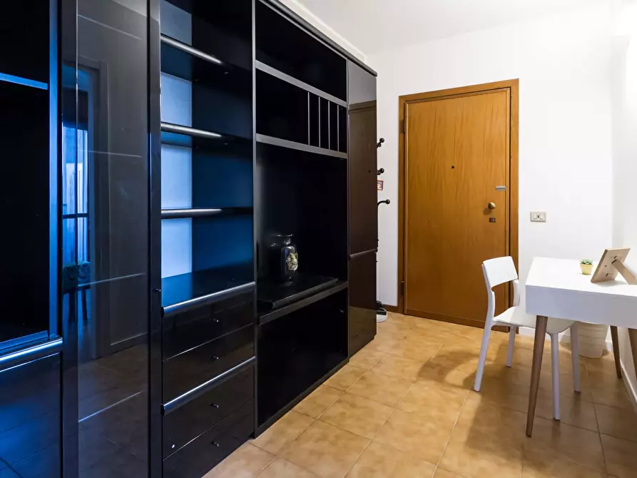 Immagine 5 di Camera in affitto  in Via dei Missaglia13 a Milano