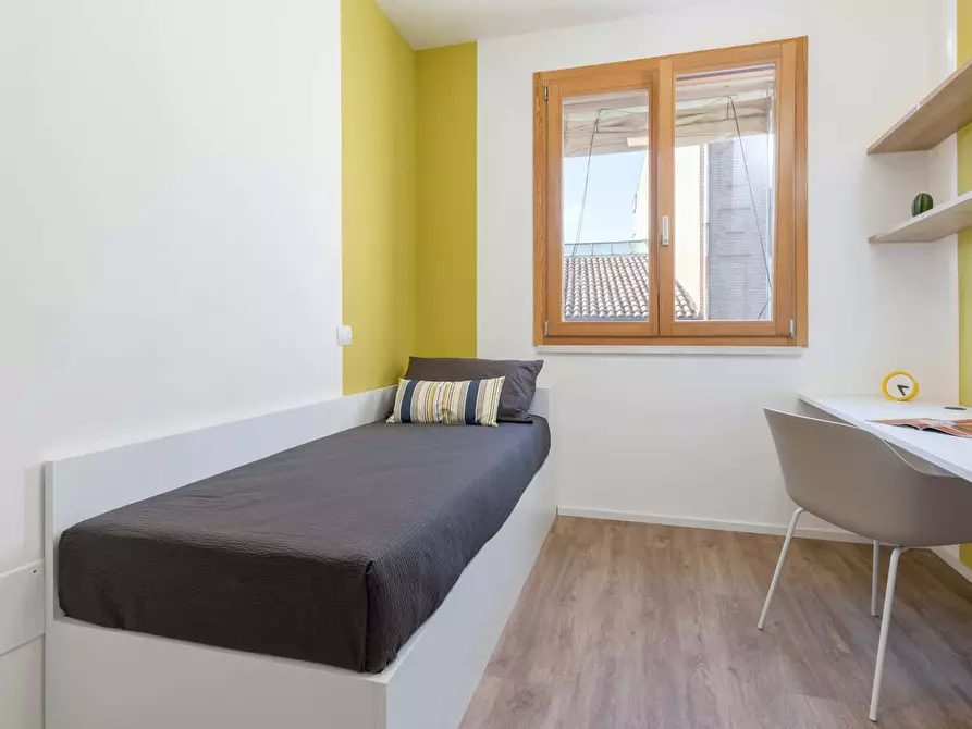 Immagine 3 di Camera in affitto  in Via Armari11 a Ferrara