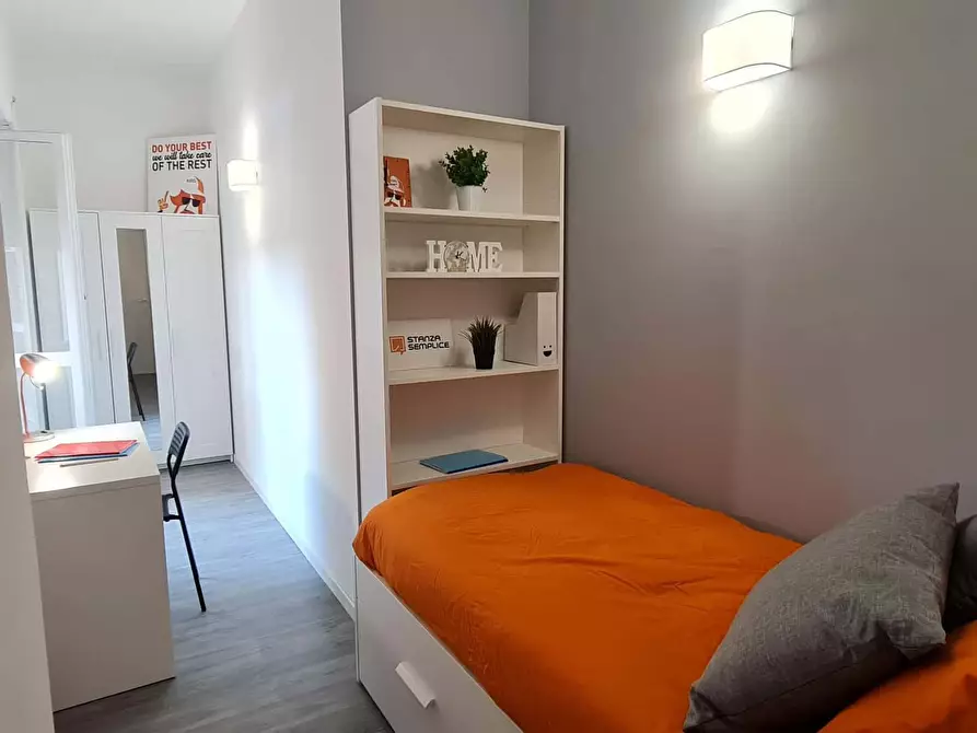 Immagine 4 di Camera in affitto  in Lungotevere di Pietra Papa61 a Roma