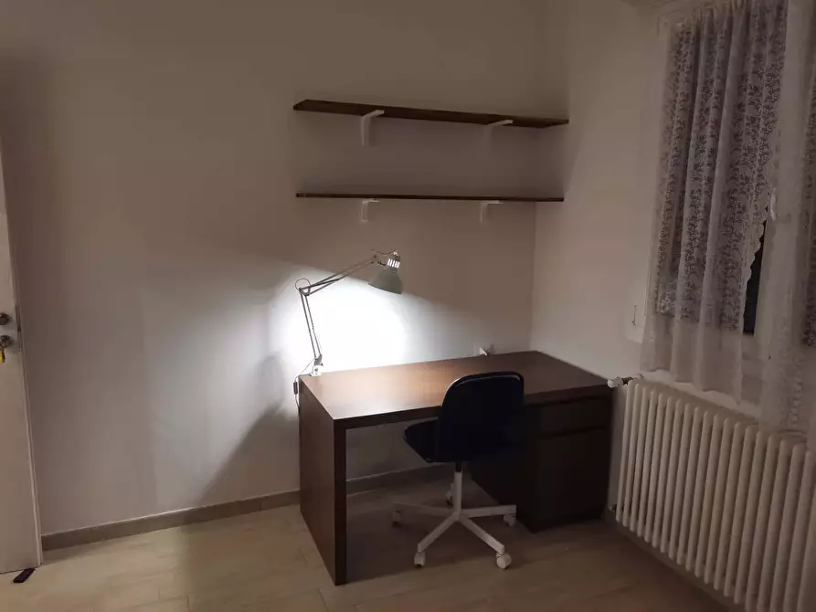 Immagine 5 di Camera in affitto  in Via Alessandro Litta Modignani113 a Milano