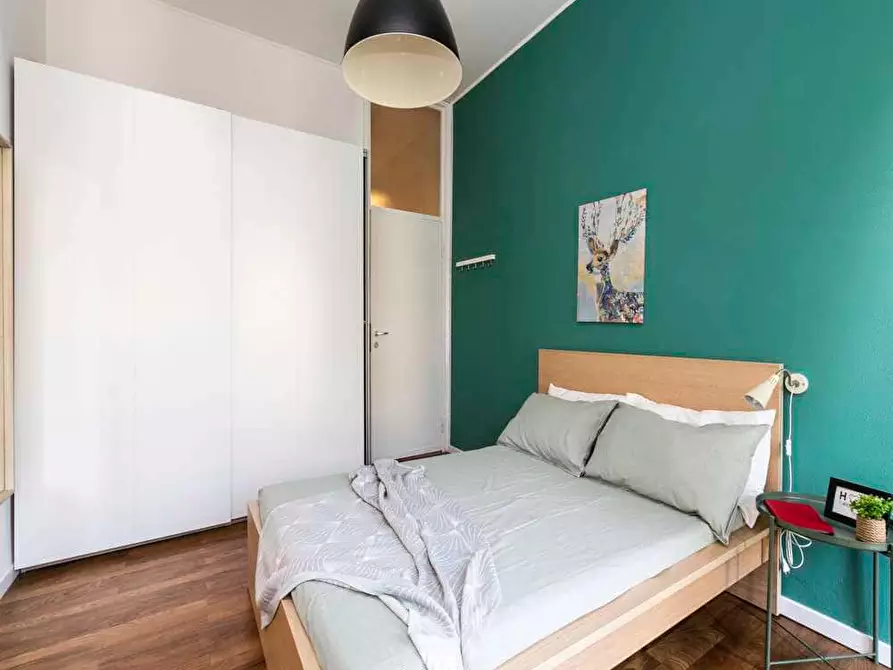 Immagine 3 di Camera in affitto  in Viale Beatrice D'Este4 a Milano