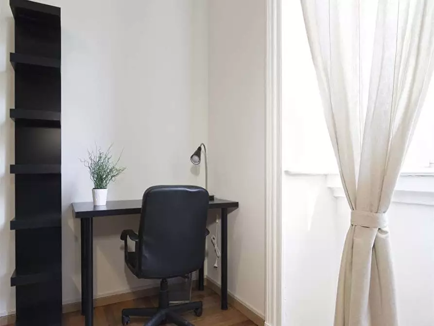Immagine 4 di Camera in affitto  in Viale Abruzzi11 a Milano