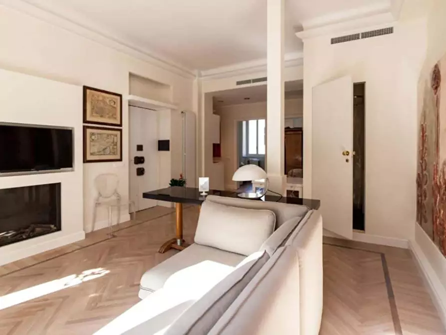 Immagine 2 di Appartamento in affitto  in Via Paolo Giovio30 a Milano