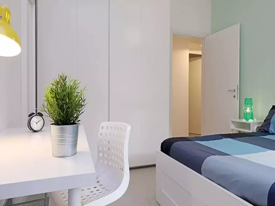 Immagine 5 di Camera in affitto  in Via Arrigo Davila123 a Roma