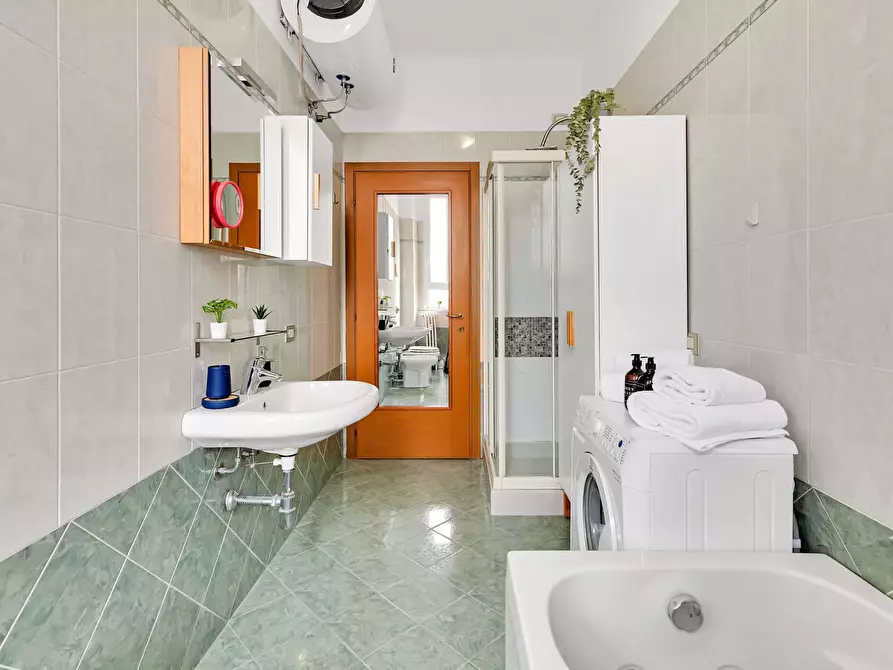 Immagine 16 di Appartamento in affitto  in Via Giorgio Washington92 a Milano