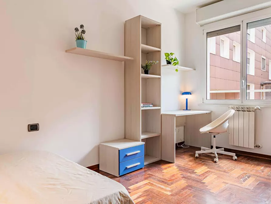 Immagine 6 di Camera in affitto  in Via Sesto San Giovanni31 a Milano