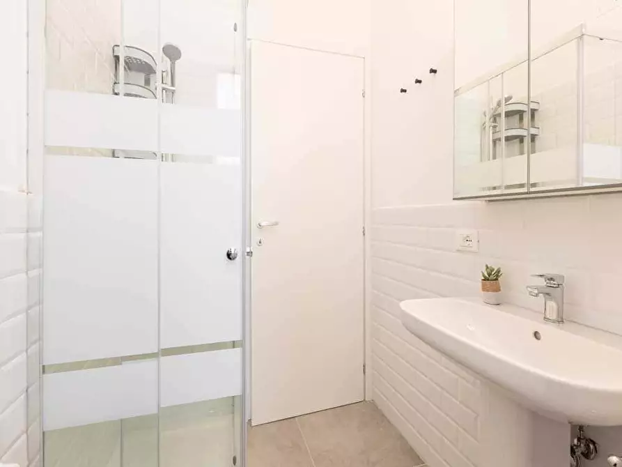 Immagine 15 di Camera in affitto  in Via Carlo Boncompagni2 a Milano