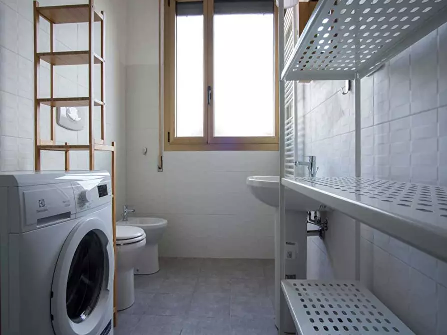 Immagine 11 di Camera in affitto  in Viale Giovanni Vicini20 a Bologna