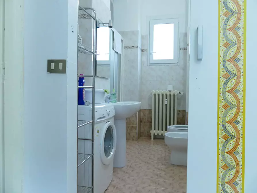 Immagine 9 di Appartamento in affitto  in Via San Secondo45 a Torino