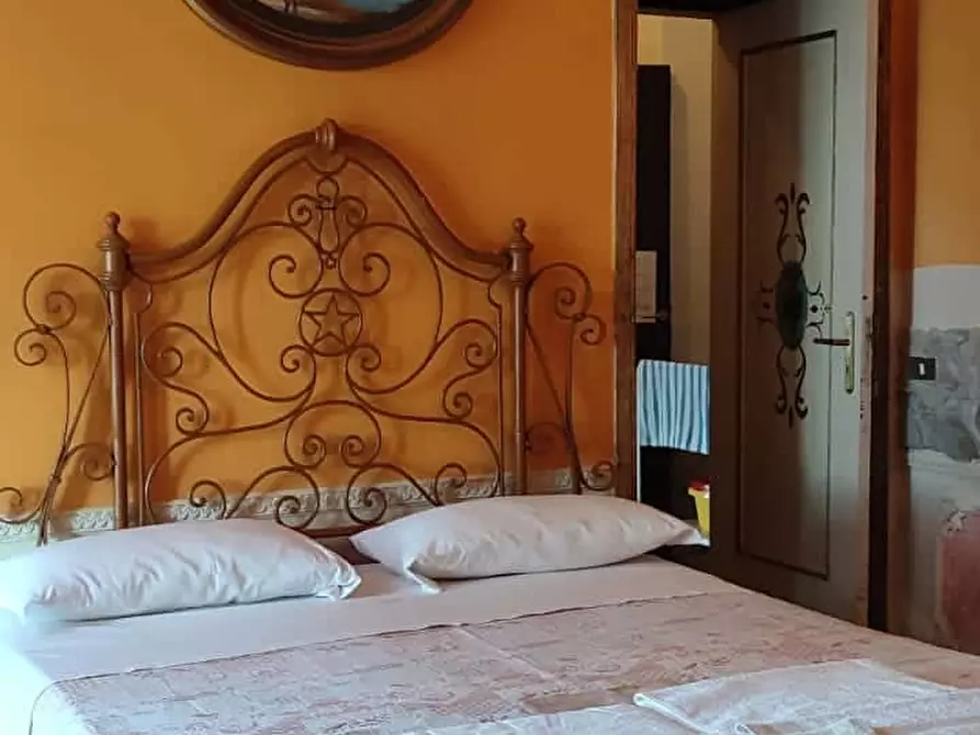 Immagine 3 di Camera in affitto  in Corso Caulino45 a Vico Equense