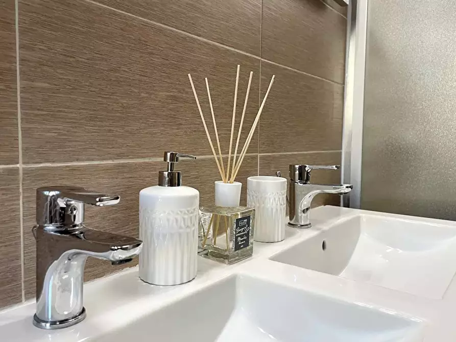 Immagine 15 di Appartamento in affitto  in Via Carlo Dolci38 a Milano