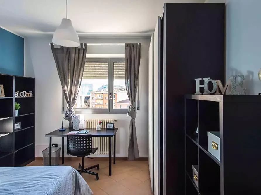 Immagine 2 di Camera in affitto  in Via del Lavoro37/3 a Bologna