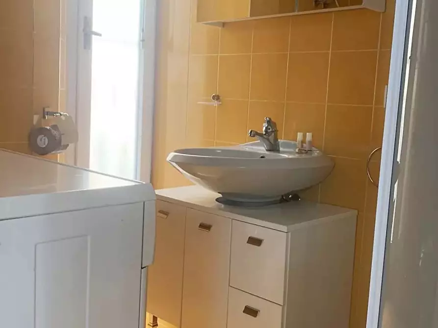 Immagine 20 di Appartamento in affitto  in Via Alfonso Lamarmora2A a Milano