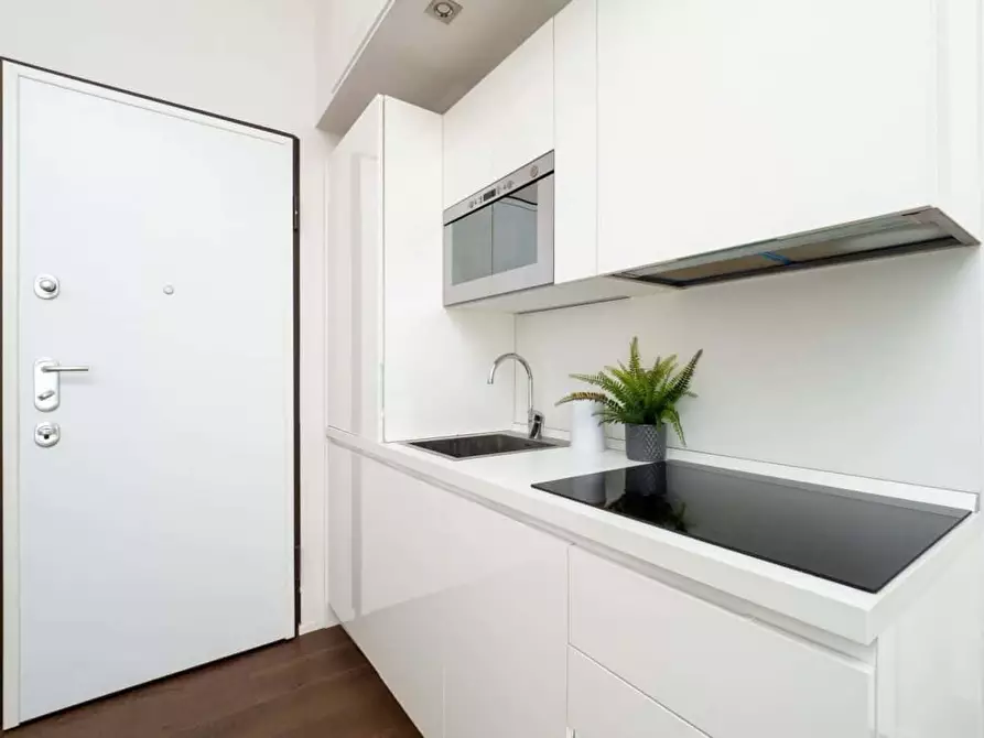 Immagine 9 di Appartamento in affitto  in Via Gian Carlo Castelbarco3 a Milano