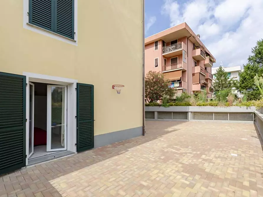 Immagine 30 di Appartamento in affitto  in Via Monsignor Salvatore Vattuone a Sestri Levante