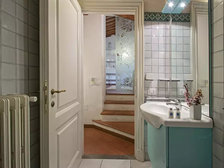 Immagine 23 di Appartamento in affitto  in Via delle Terme29 a Firenze