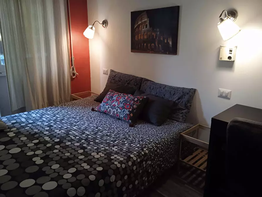Immagine 2 di Camera in affitto  in Viale Leonardo da Vinci223 a Roma