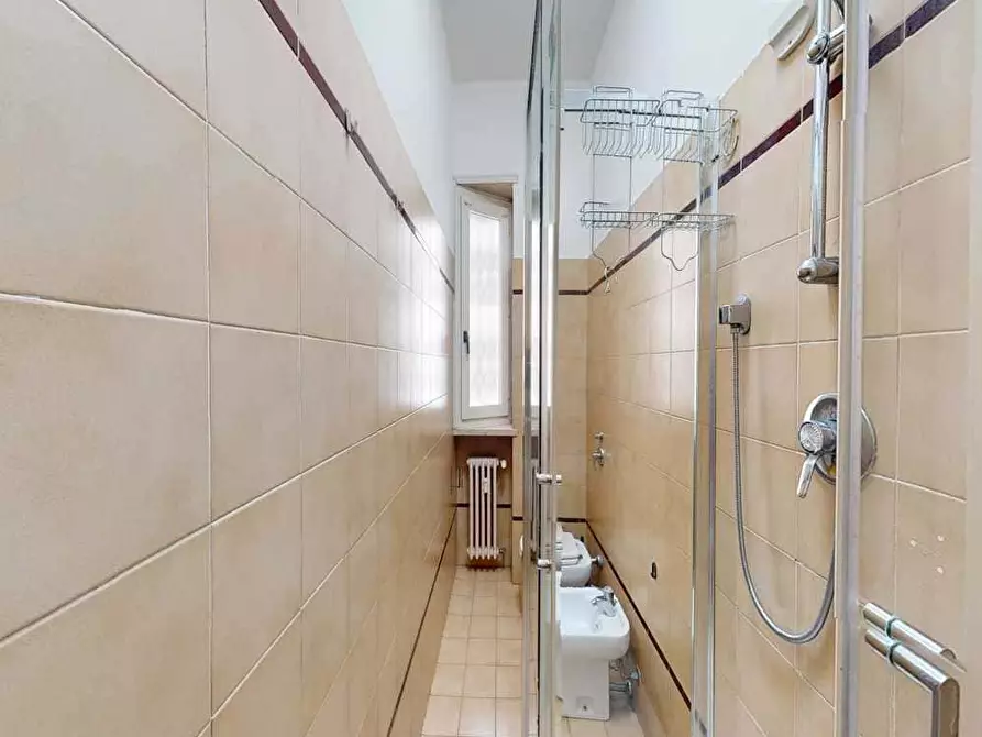 Immagine 7 di Camera in affitto  in Via Anco Marzio4 a Milano