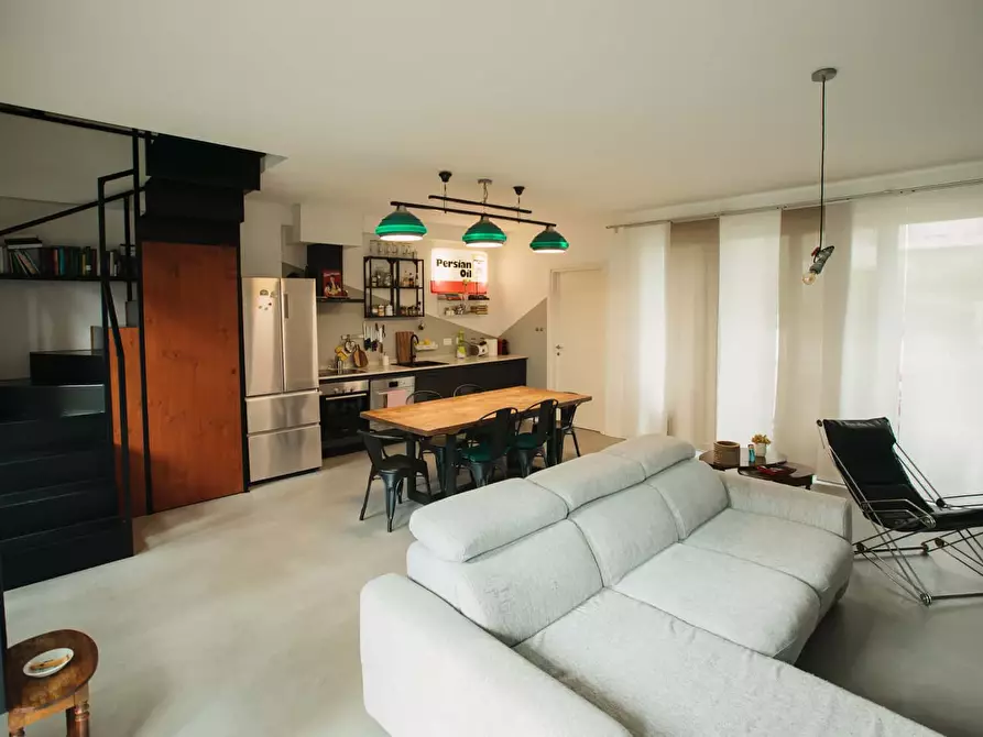 Immagine 2 di Appartamento in affitto  in Via Cristoforo Gluck44 a Milano