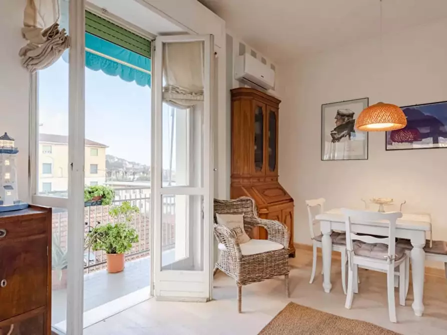 Immagine 1 di Appartamento in affitto  in Via Luigi Galvani12 a Rapallo