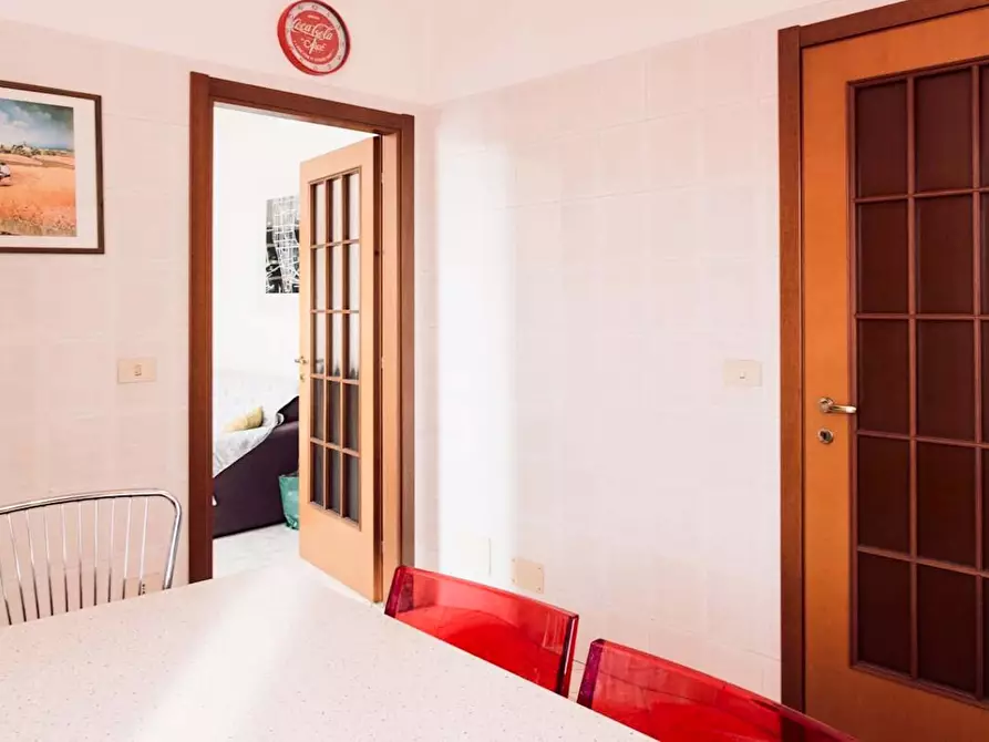 Immagine 8 di Camera in affitto  in Viale Tibaldi10 a Milano