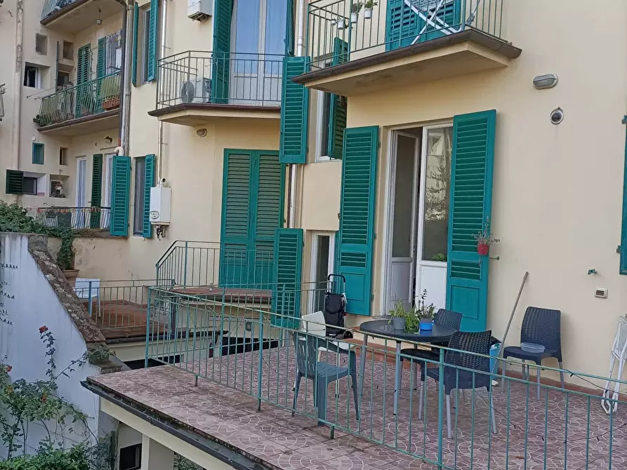 Immagine 37 di Camera in affitto  in Via del Campuccio100 a Firenze
