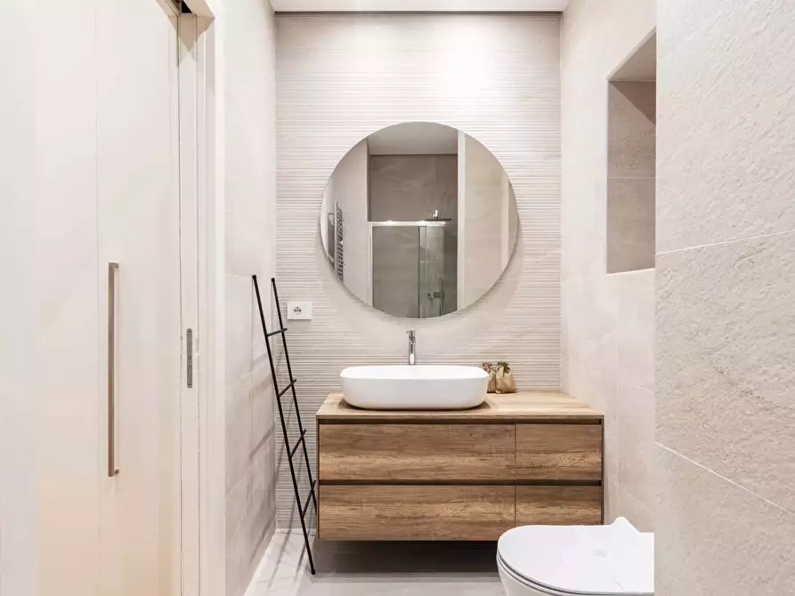 Immagine 13 di Appartamento in affitto  in Via della Moscova40 a Milano