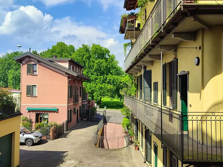 Immagine 14 di Appartamento in affitto  in Via Novara a Milano