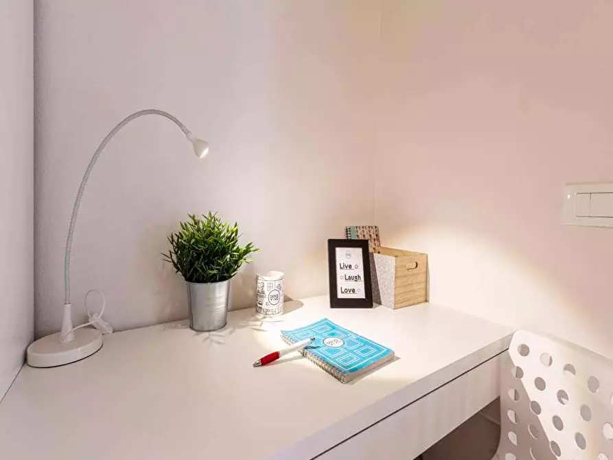 Immagine 9 di Camera in affitto  in Via Giuseppe Regaldi19 a Milano