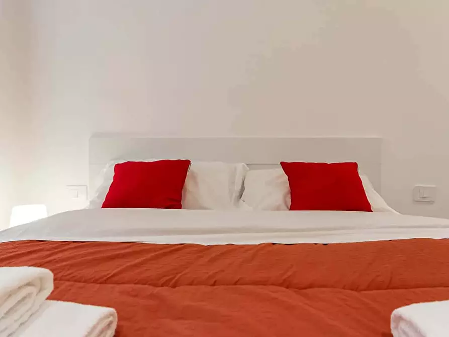 Immagine 21 di Appartamento in affitto  in Via Salasco5 a Milano