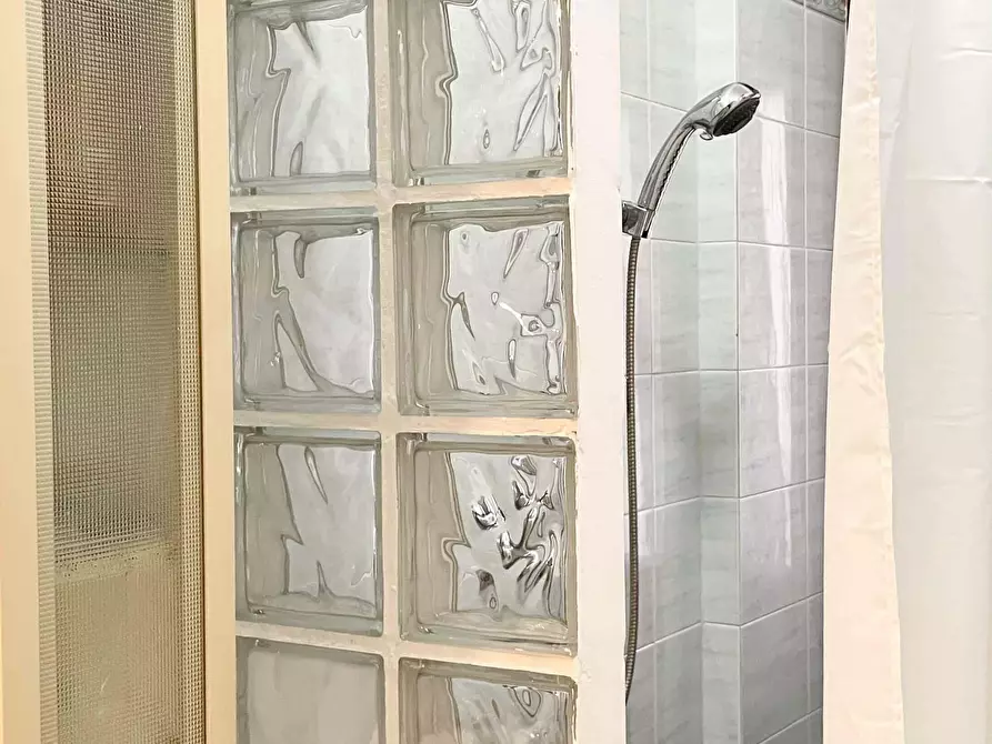 Immagine 7 di Camera in affitto  in Via Caduti di Cefalonia60 a Firenze