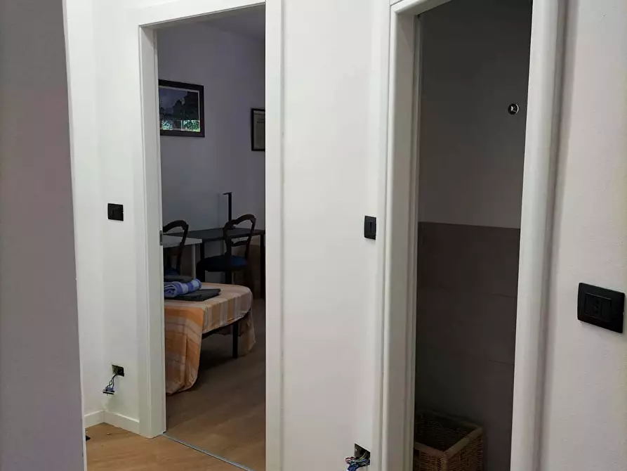 Immagine 5 di Appartamento in affitto  in Via Lorenteggio201 a Milano