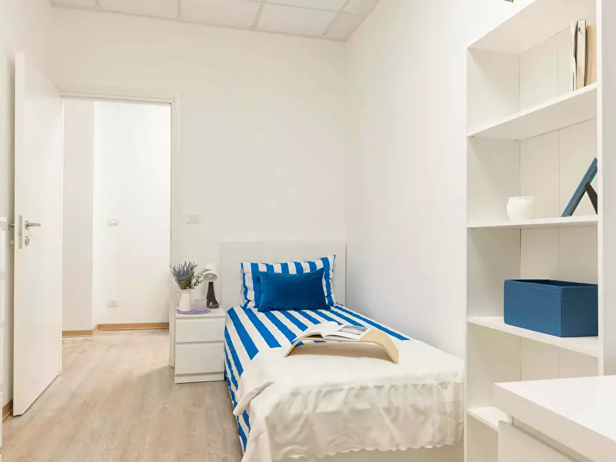 Immagine 2 di Camera in affitto  in Via Elba a Torino