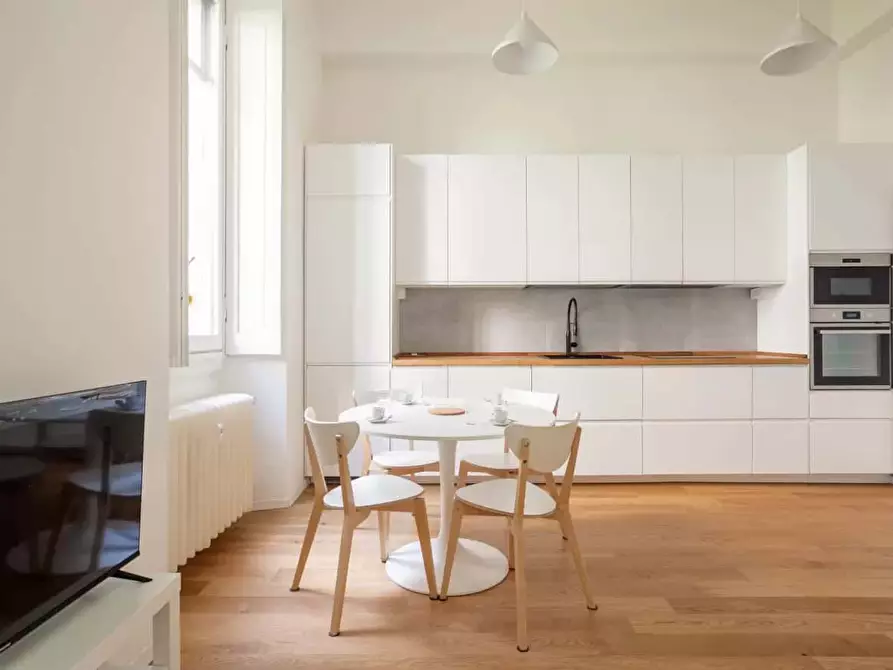 Immagine 26 di Appartamento in affitto  in Via Francesco Melzi d'Eril38 a Milano