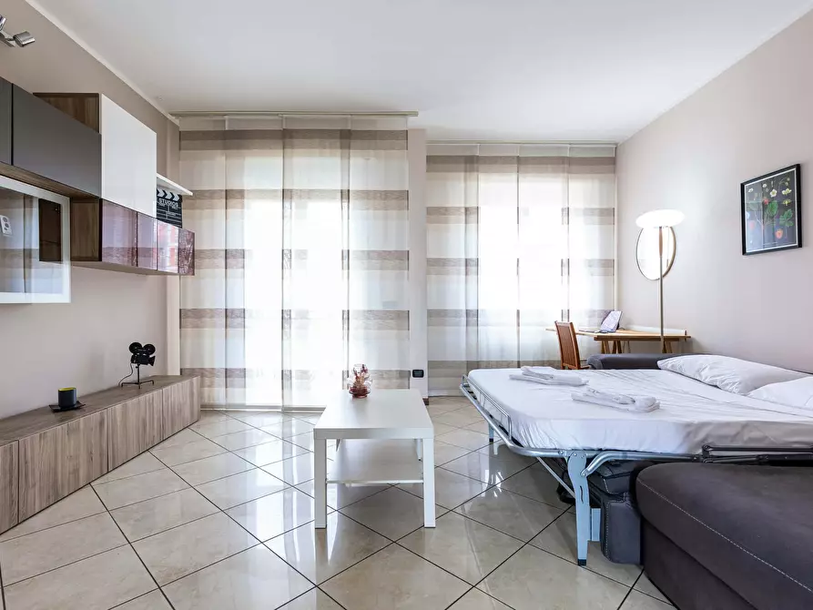 Immagine 9 di Appartamento in affitto  in Via della Capinera a Milano