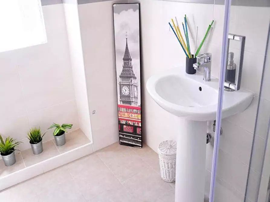 Immagine 20 di Camera in affitto  in Viale Abruzzi68 a Milano