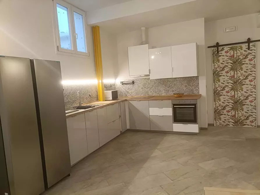 Immagine 18 di Camera in affitto  in Via Castellammare13 a Milano