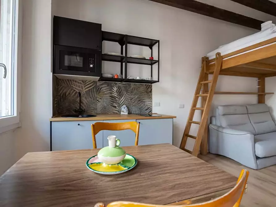 Immagine 9 di Appartamento in affitto  in Via Marco Aurelio a Milano