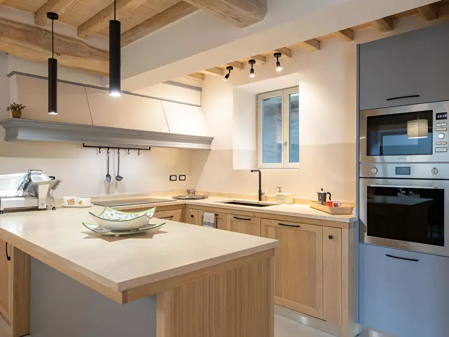 Immagine 18 di Appartamento in affitto  in Località Torreone95 a Cortona