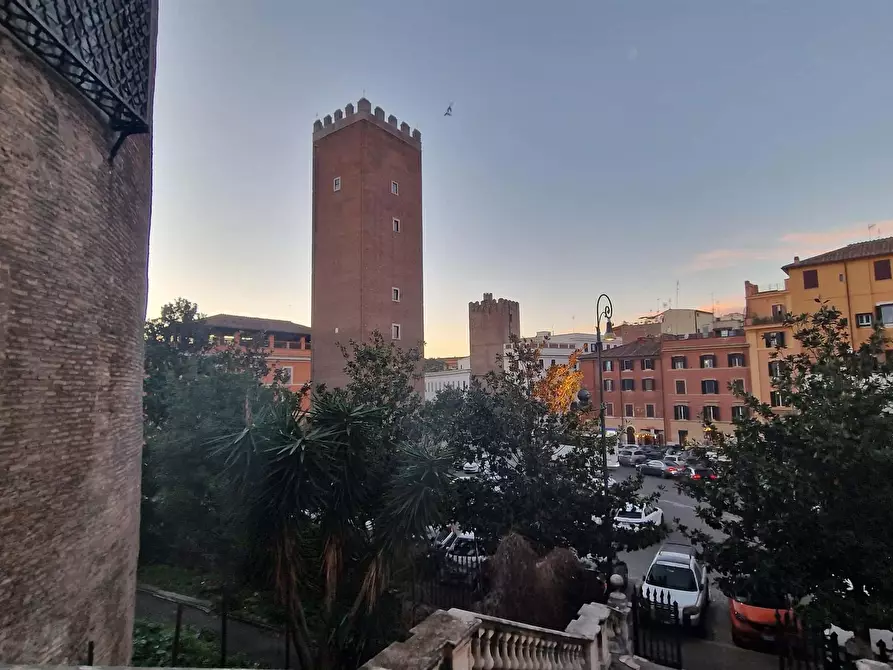 Immagine 29 di Camera in affitto  in Via in Selci54 a Roma