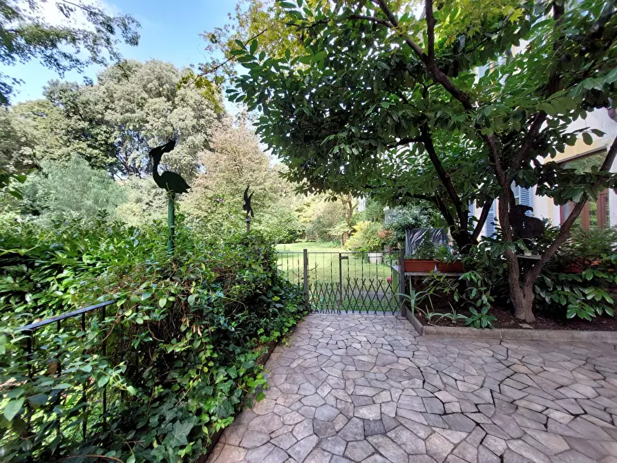 Immagine 24 di Appartamento in affitto  in Via Cappuccio3 a Milano