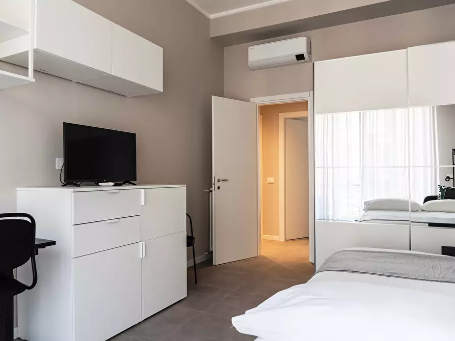 Immagine 12 di Appartamento in affitto  in Via Antonio Bazzini a Milano