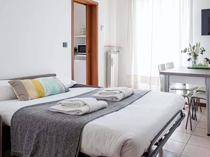 Immagine 12 di Appartamento in affitto  in Via Valassina42 a Milano