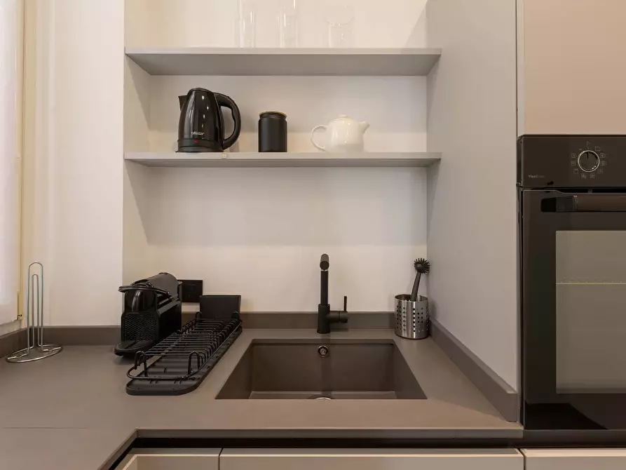 Immagine 8 di Appartamento in affitto  in Via Guido D'Arezzo8 a Milano