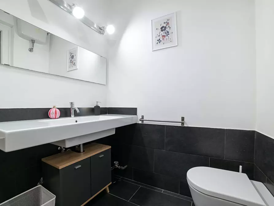 Immagine 4 di Appartamento in affitto  in Via S. Vincenzo de' Paoli13 a Roma